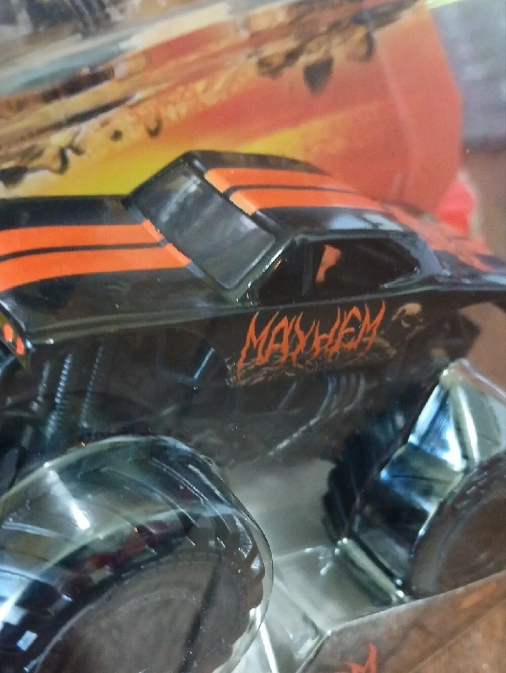 Classroom Crusher vs Mayhem Monster JAM Monster Trucks - Yellow & Black